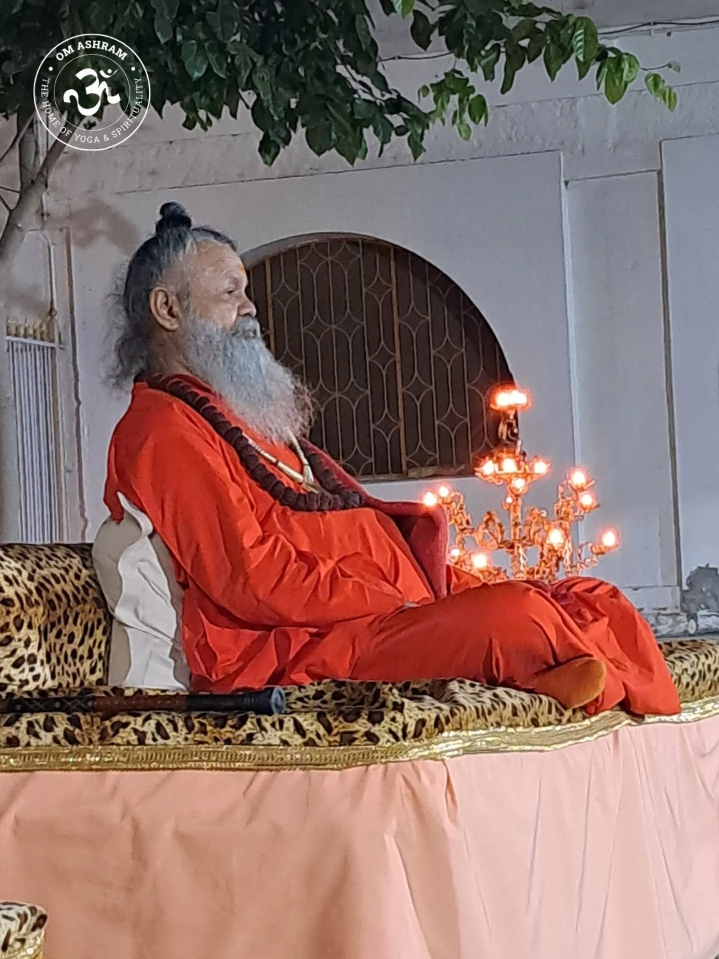 Vishwaguruji's presence is a blessing 