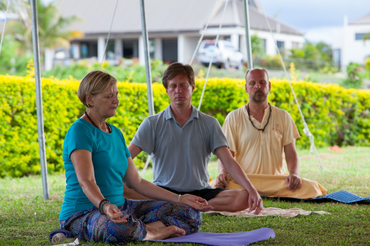 Swamiji-Fiji-2015-08