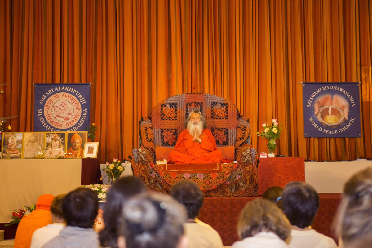 Weekend seminar with Vishwaguruji in Vép, Hungary - December 2016