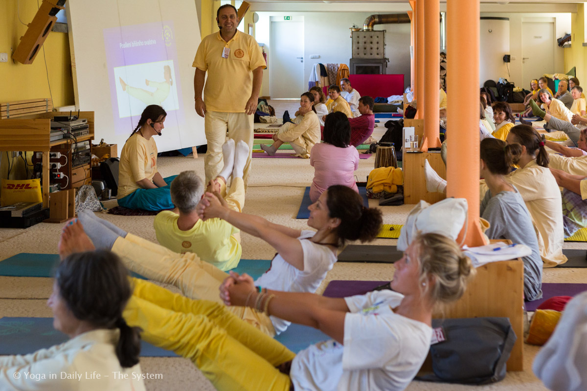 1U4A0428 E 21 8 2017 teacher training2